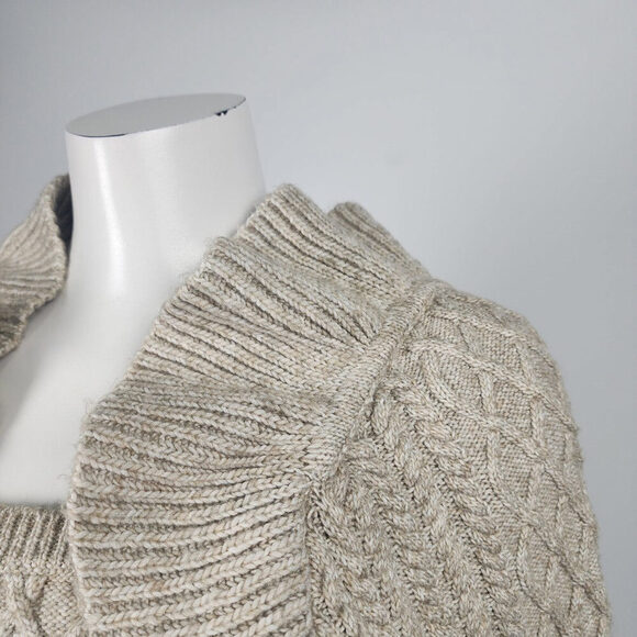 H&M Oatmeal Cable Knit With Ruffle Detail Sweater Size S - Picture 3 of 9
